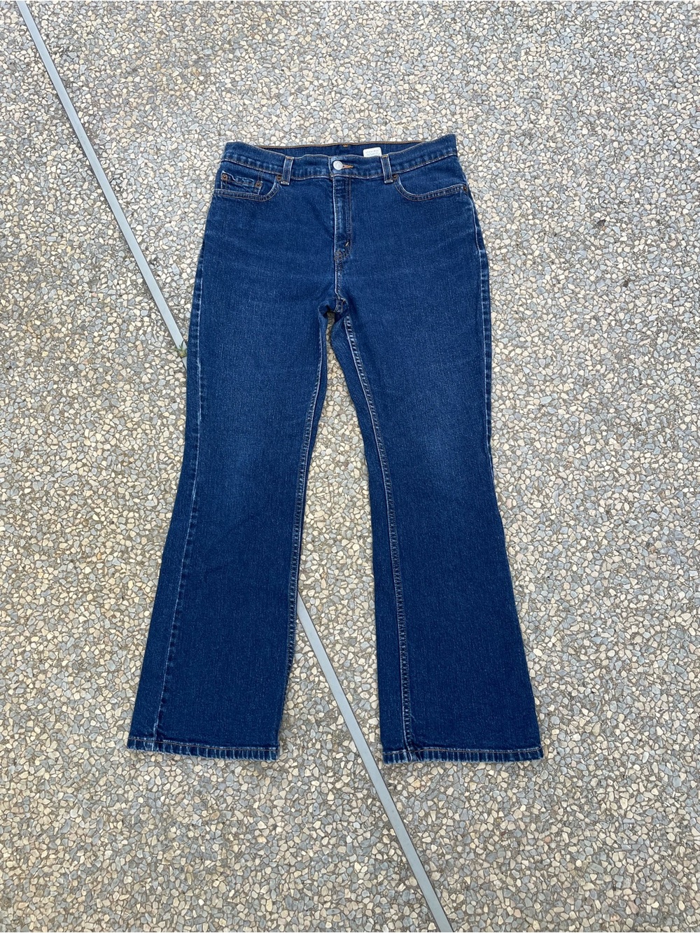 Vintage 2002 Levis 515 boot cut low rise blue jeans